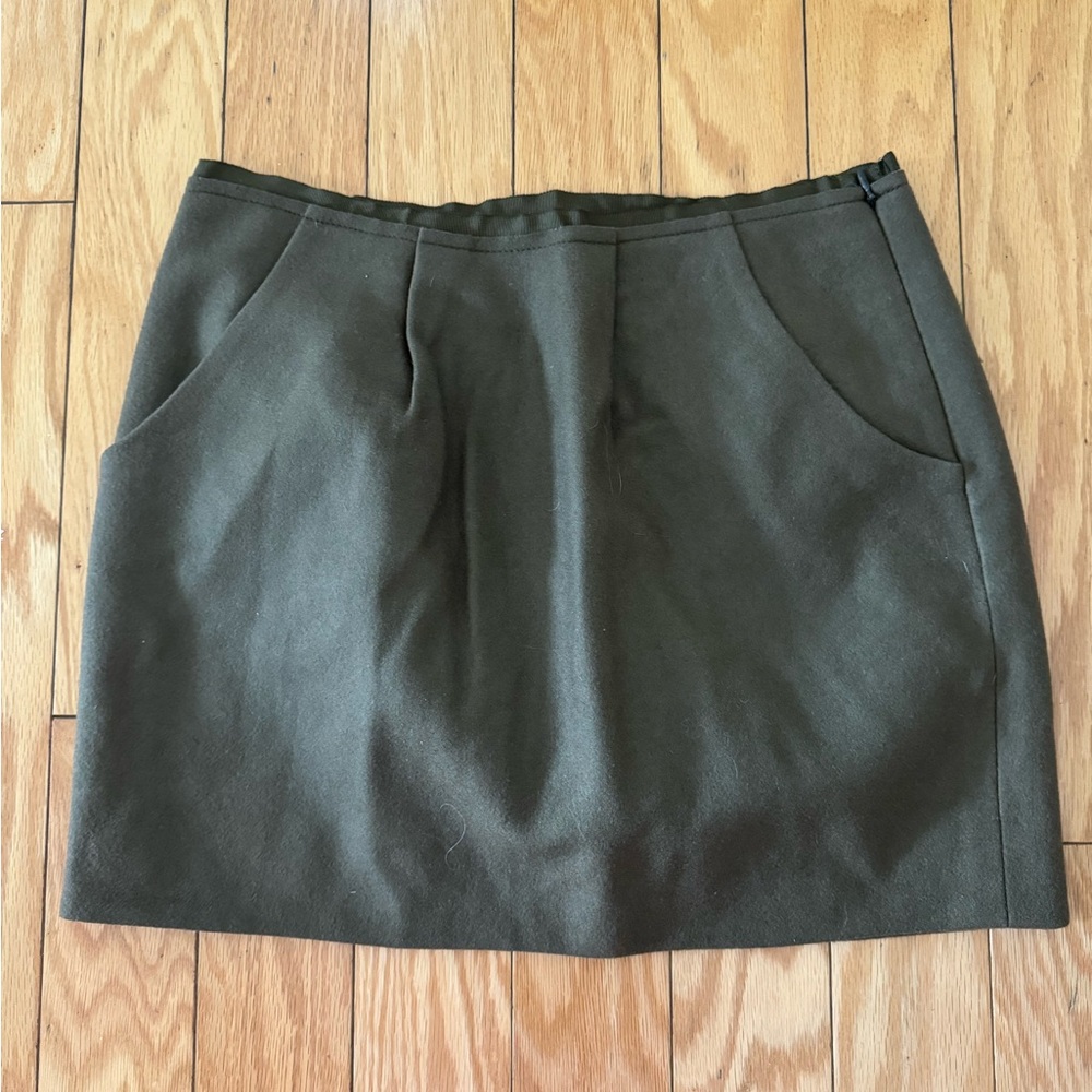 🎉5 items for $15!🎉 J crew olive green wool felted skirt - Picture 2 of 4